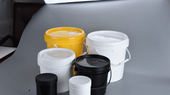 10L Plastic Open Barrel Is Light And Can Hold Chemical Or Paint