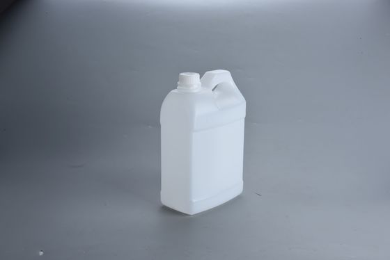 3L Plastic Flat Jerry Can For Easy Handling And Storage