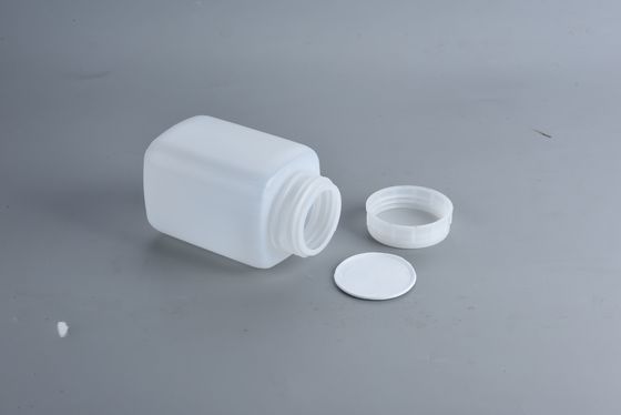 500 Ml Small Size Plastic Bottle Diameter Of 40 Mm, Light And Hard